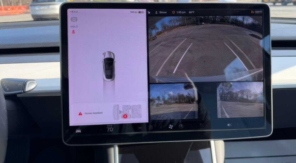 Tesla Model 3      2018