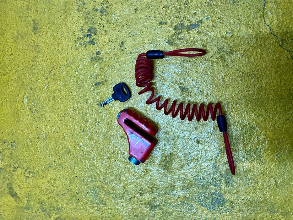 Cadeado com esticador de alerta