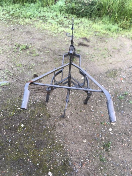 Charrua antiga para decoraçaode jardim