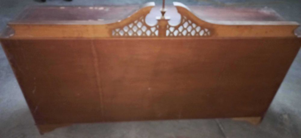 Móvel Aparador Centenário (para restauro)