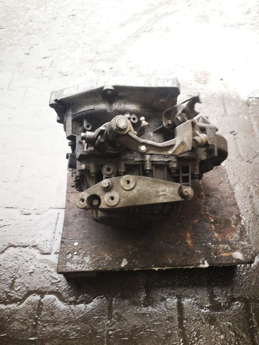 Skrzynia biegów opel astra h 1.9 CDTI m32