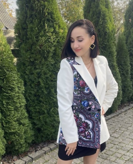 Жекет Піджак в українському стилі