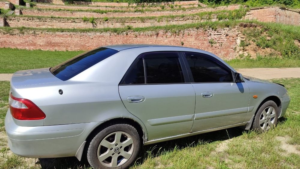 Mazda 626 GF 2.0