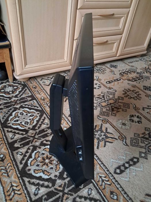 Monitor Dell 19 cali