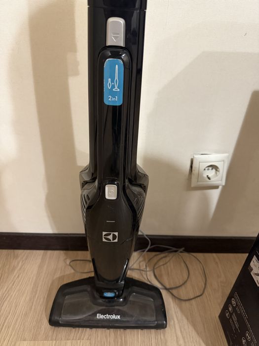 Пылесос Electrolux ergorapido 2 in 1