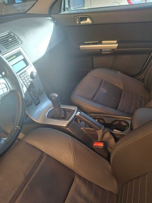 OPORTUNIDADE | Volvo V50