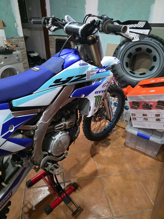 Vendo yz 450 matriculada