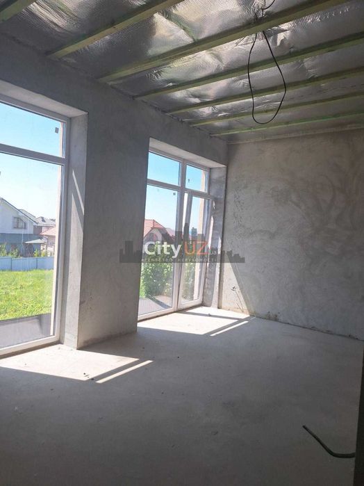 Продається дуплекс на Червениці