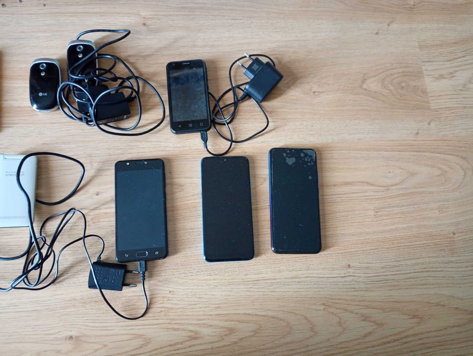 vendo varios telemoveis