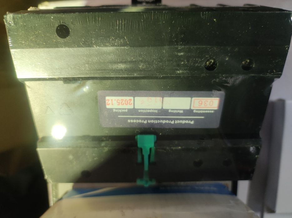 Contactor trifásico duplo efeito