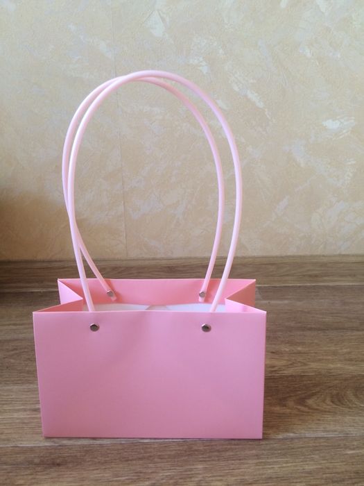 Подарочная коробка