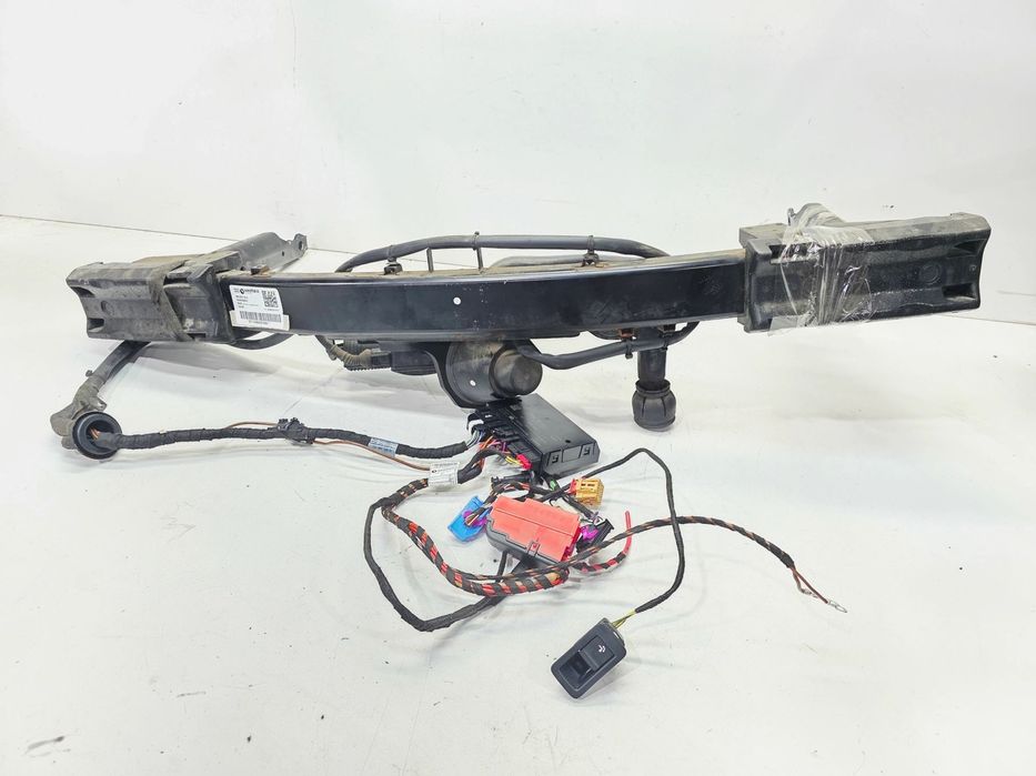 HAK HOLOWNICZY SKŁADANY WESTFAILA + MODUŁ AUDI A4 B9 8W0092157A KOMPLET