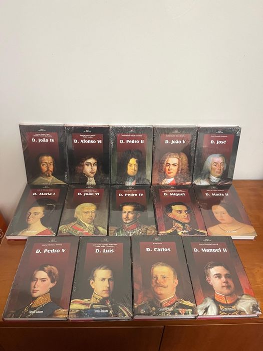 Coleção dos livros "Reis de Portugal" (SELADOS)