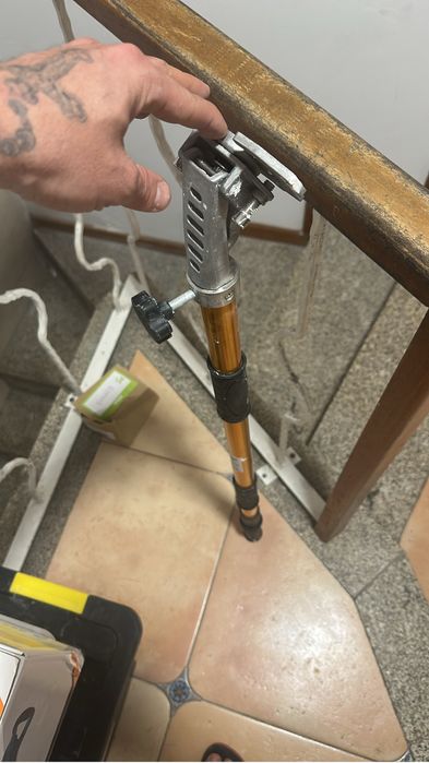 Ferramenta emassar pladur.