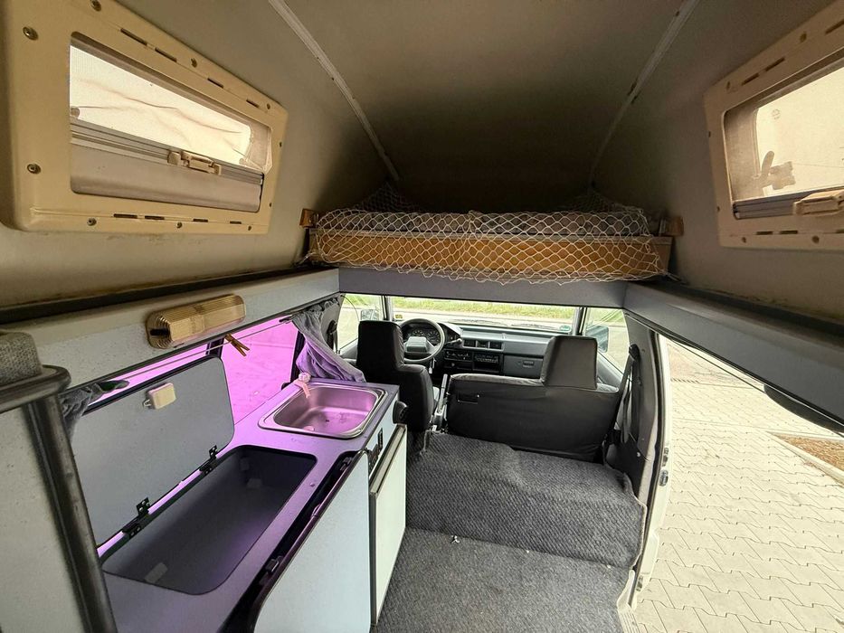 Mitsubishi L300 Kamper 2.0 benz.