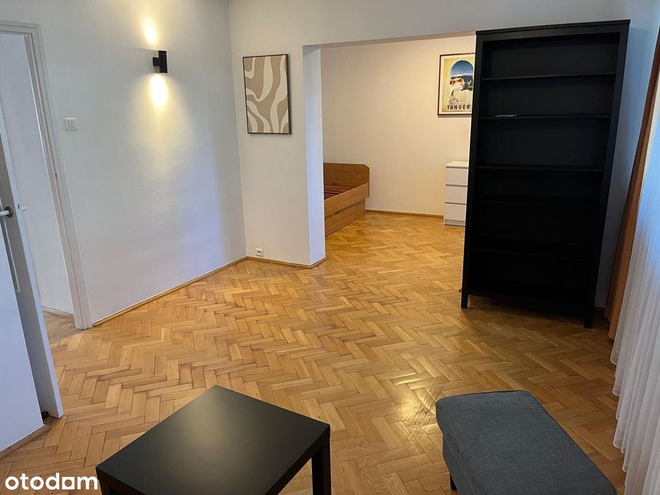 52 m² | Metro Pole Mokotowskie | 2,5 pokoju | Bruna | SGH | Od zaraz