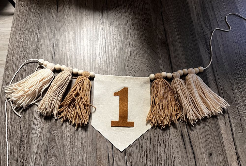 Розтяжка на стільчик + капелюшок для першого року