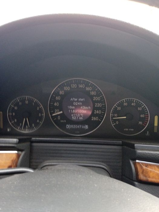 Мерседес w211 e240