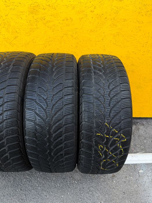 Шини Резина 205.60 R16 Bridgestone Зима