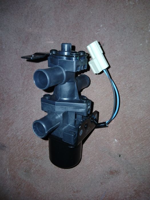 Válvula  de água do aquecedor para jaguar