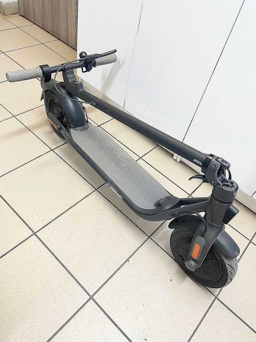 hulajnoga NINEBOT F20D # opis