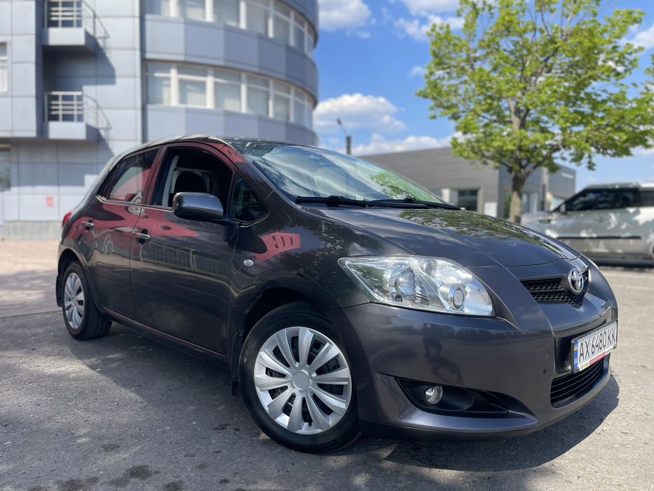 Продам Toyota Auris 2008 року