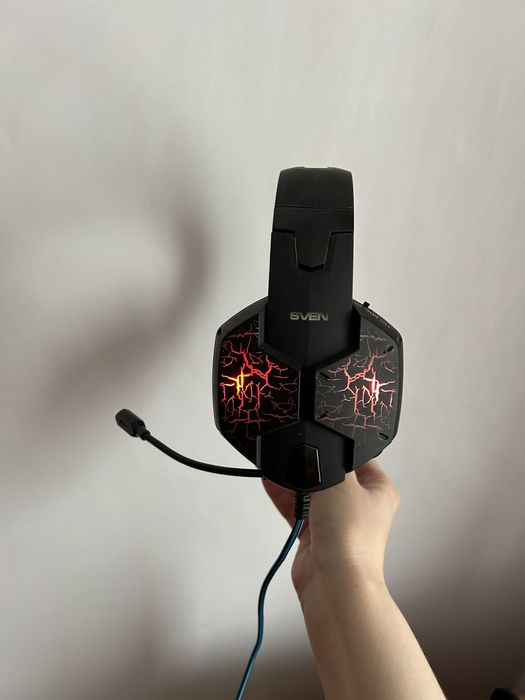 Навушники  Sven AP-U980MV