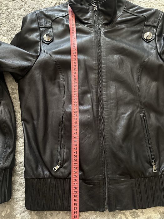 Шкіряна куртка шоколадного кольору