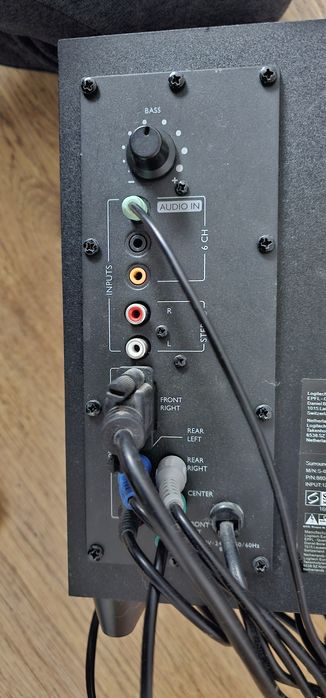 Zestaw głośników Logitech 5.1 Z506