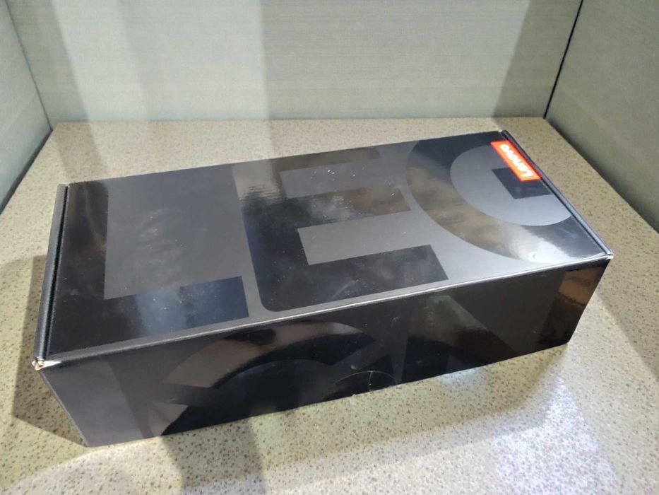 Konsola Lenovo Legion GO 3.3Ghz 16GB/512SSD z gwarancją Lombard Gorzów