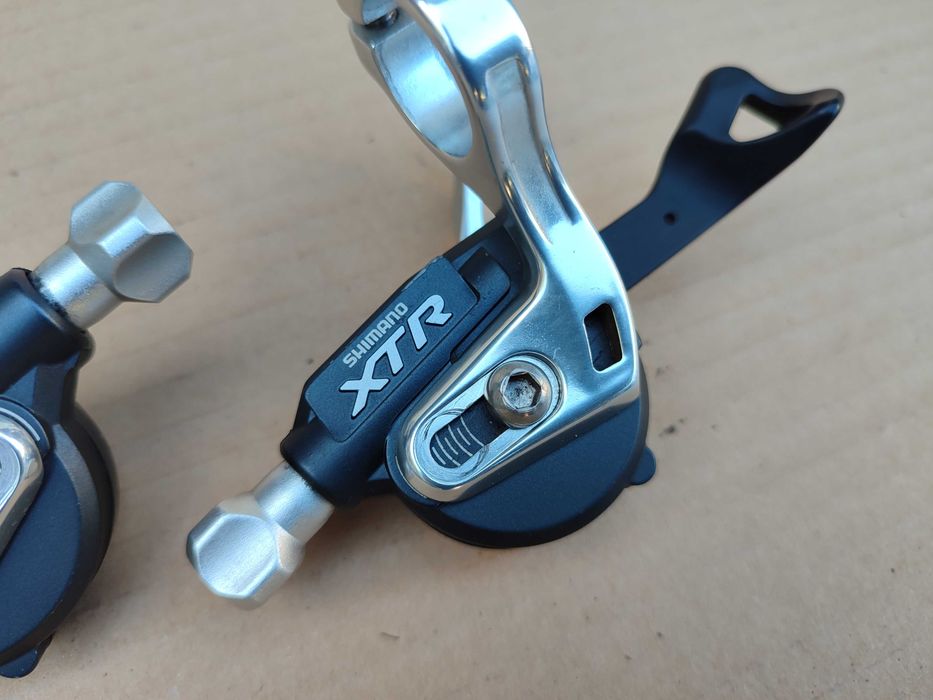 Manetki Shimano XTR SL-M970-A 3x9spd Super Stan !