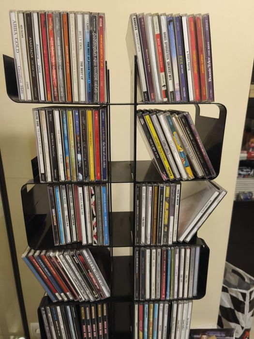 Estante cd's preta