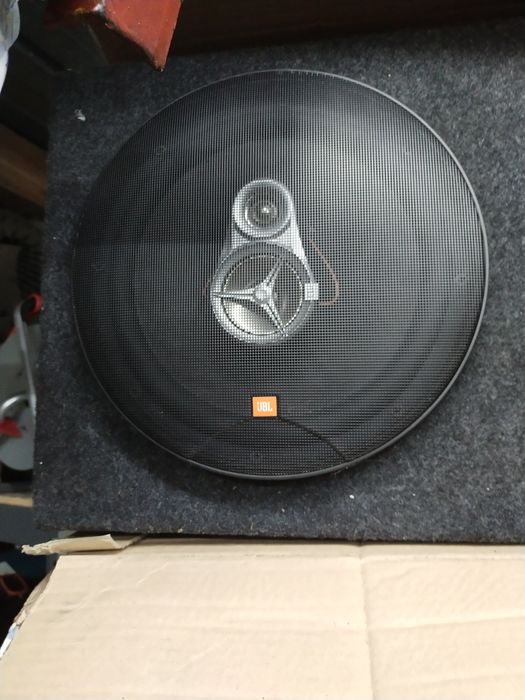 Subwoofer 2•głosnik JBL car audio