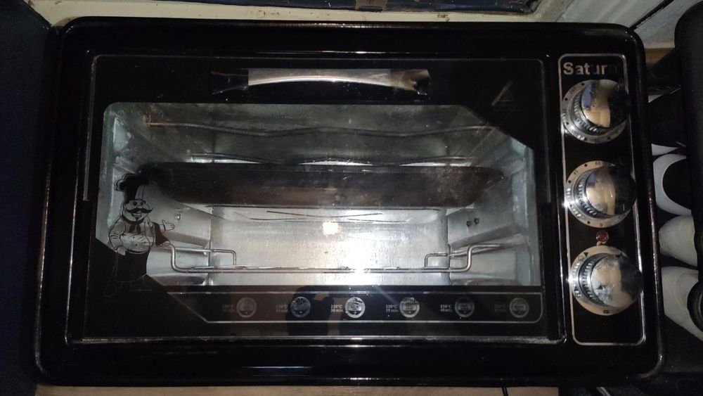 Духовка Saturn /Сатурн