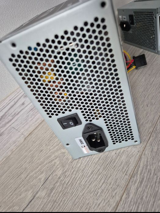 свіжий блок 500W Chieftec VALUE APB-500B8 (4+4 CPU\6+2 GPU). Trade-IN