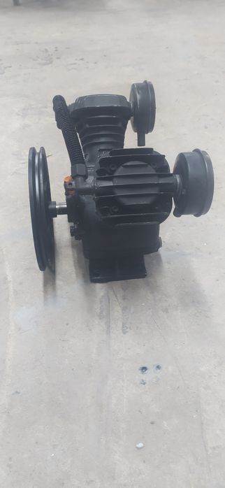 Продам компрессор