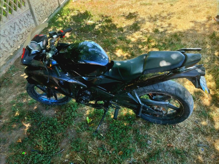 Продам Viper V250CR