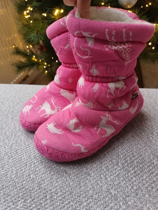 Kapcie dla dziewczynki 32