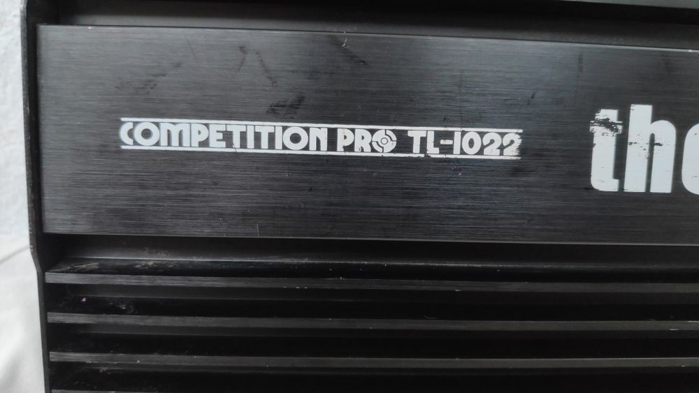 Продам однокомнатный усилитель Competition Pro TL-1022