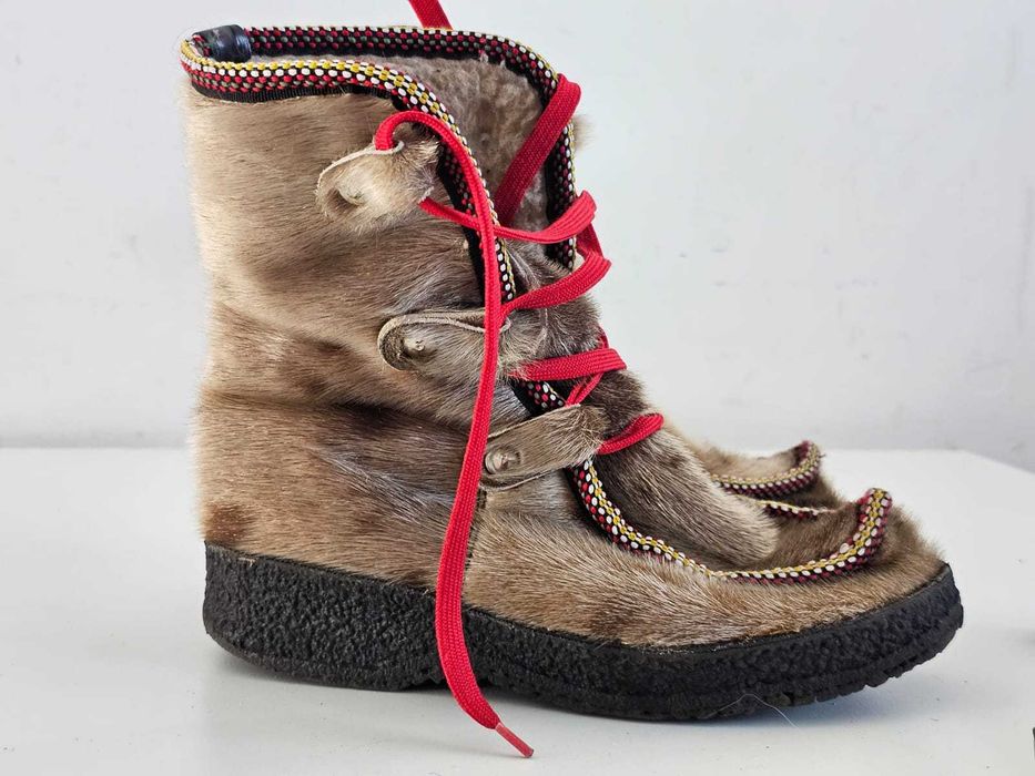 Futrzane zimowe buty norweskie skandynawskie dziecięce r. 35