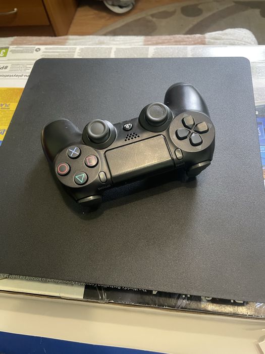 Продам PlayStation 4 Slim на 500GB
