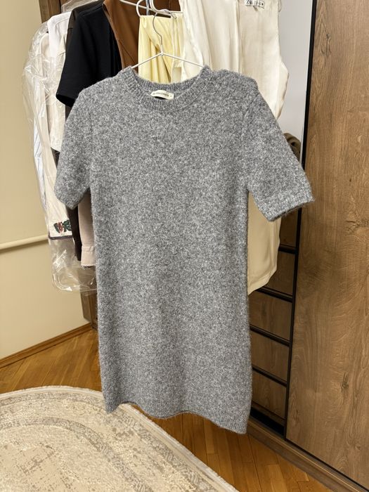 Тепла сукня коротка