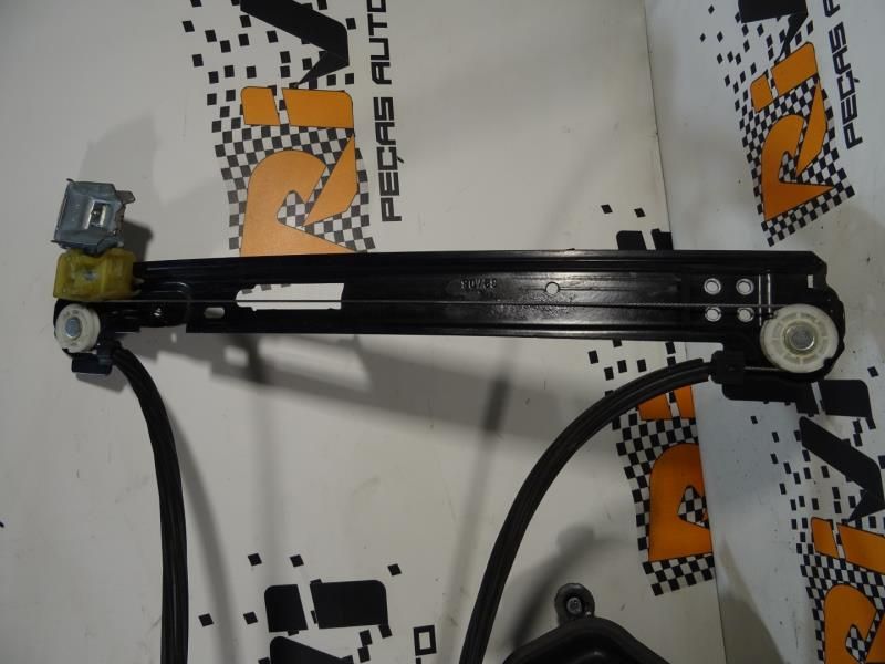Elevador vidros frente esquerdo SEAT Ibiza IV SportCoupe (6J1, 6P5)