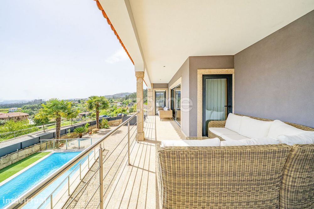Moradia T5 com Piscina e Jardim, a 10min de Celorico de Basto