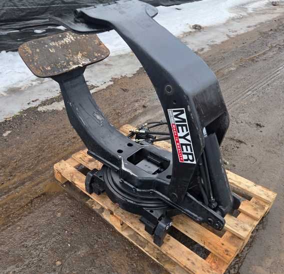 Chwytak do Rolek Papieru Opon beczek  MEYER  2 klasa obrotowy ścisk