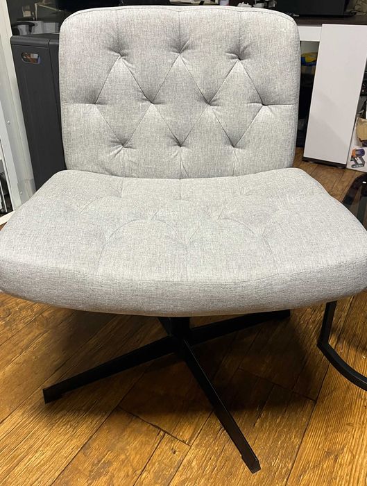 Fotel obrotowy bez podłokietników, krzesło biurowe, szerokie, grube