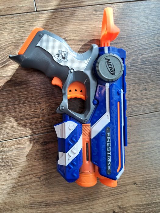 Hasbro Nerf Elite Firestrike Niebieski