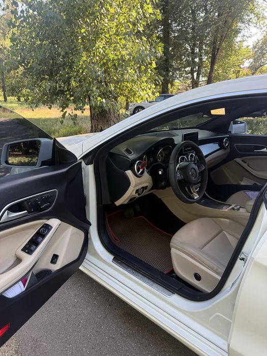 Mersedes CLA 250