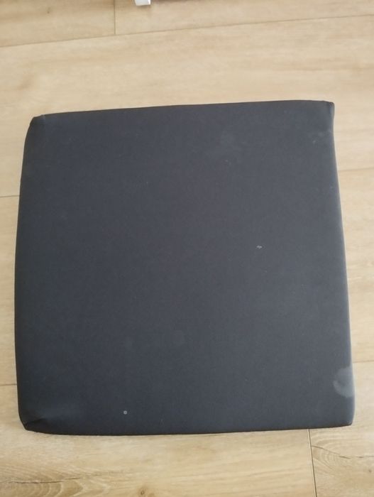 Poduszka klin korygująca wadę postawy kręgosłupa