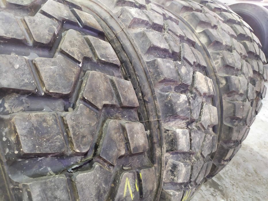 12.5R20 335/80R20 12.5-20 335/80-20 PIRELLI PISTA PS22 PS 22